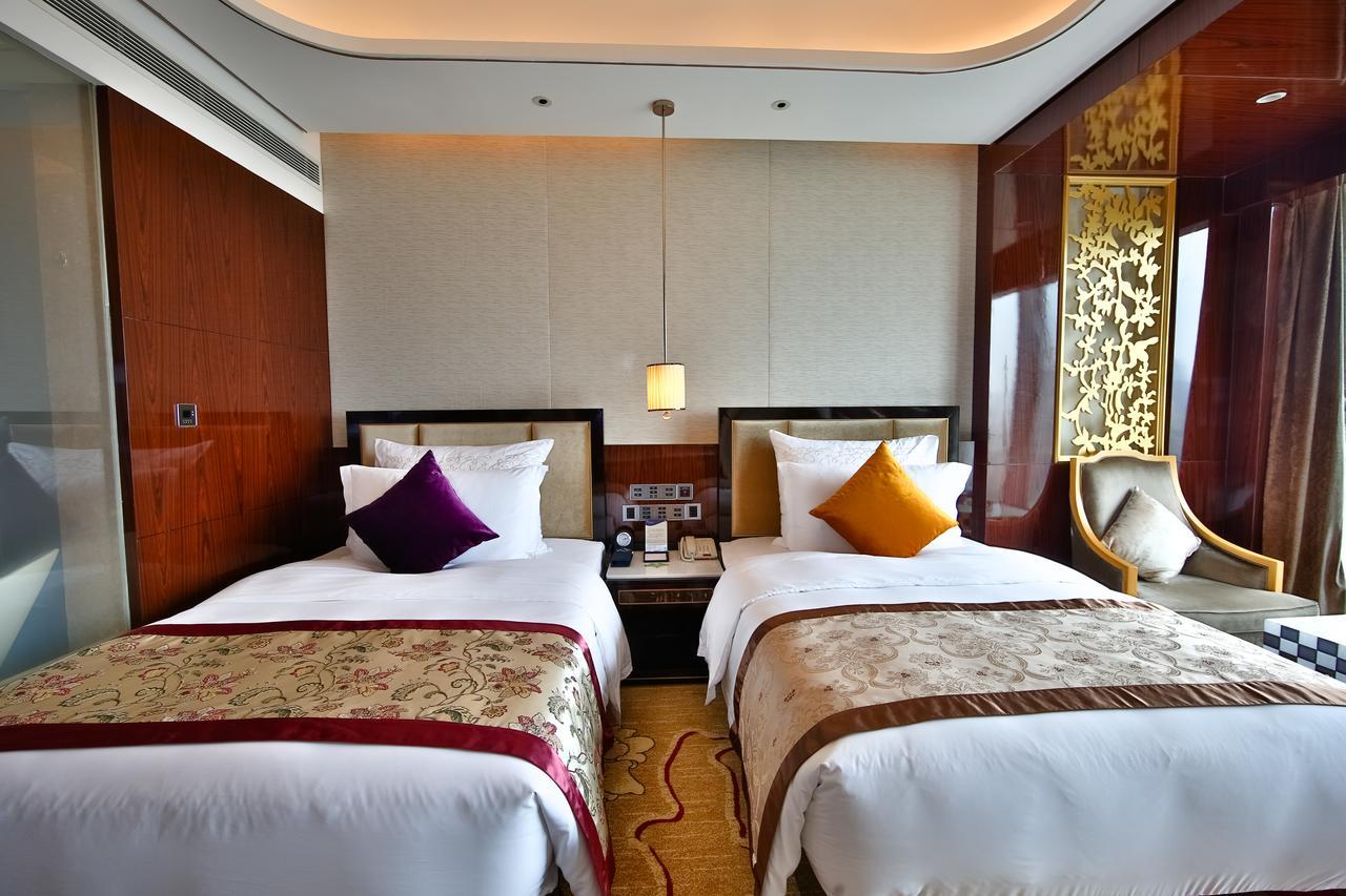 Chengdu Cynn Hotel מראה חיצוני תמונה